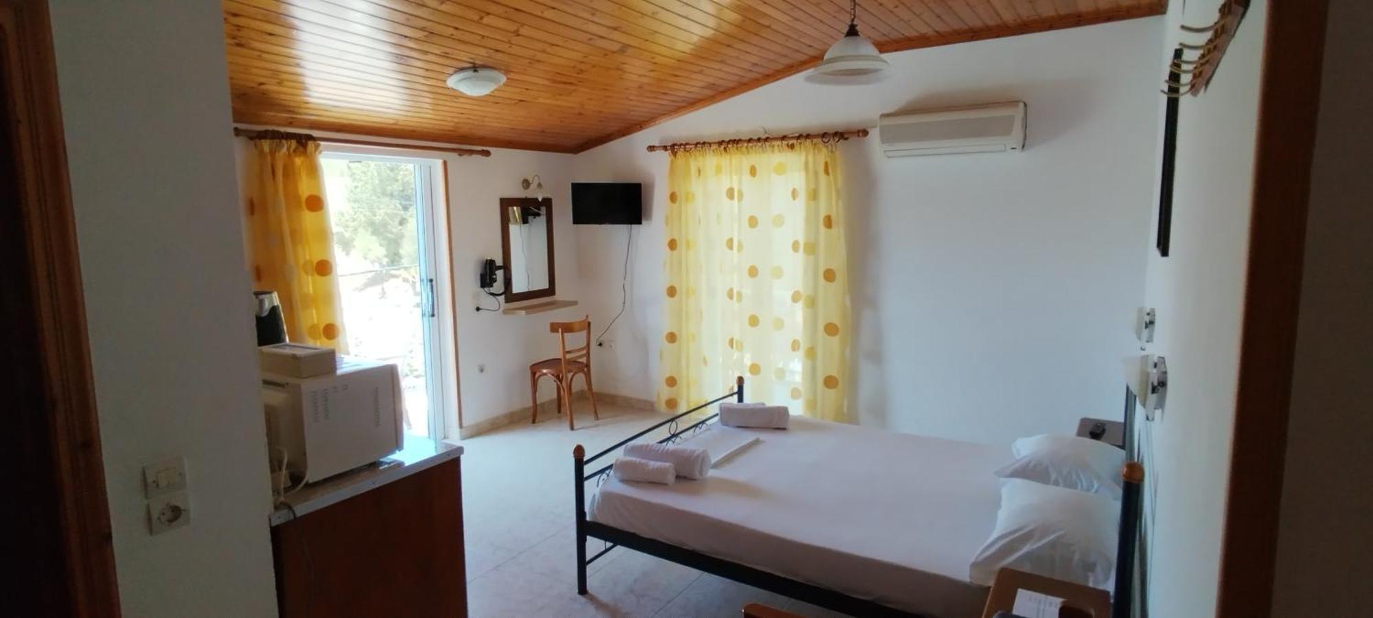 Hector'S Studios Alykanas  Ngoại thất bức ảnh
